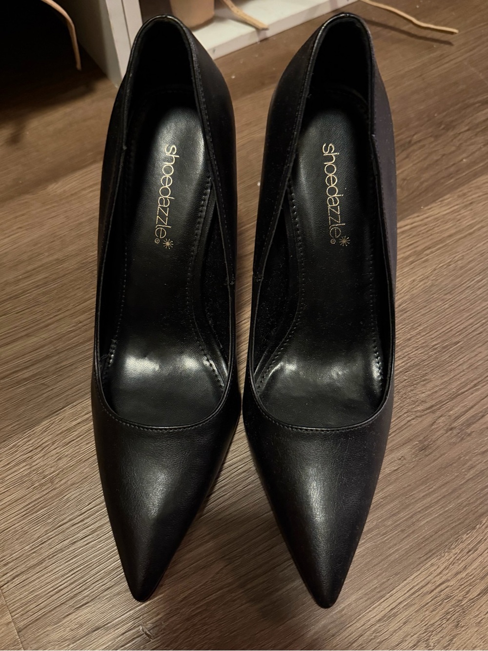 Shoe Dazzle 7.5 Black Pointed-Toe Leather Pumps